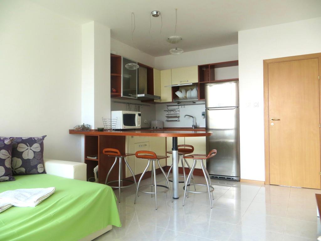 סבטי ולאס Holiday Apartment In Riviera Complex חדר תמונה